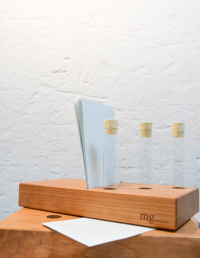 MG_Domino_Briefbeschwerer